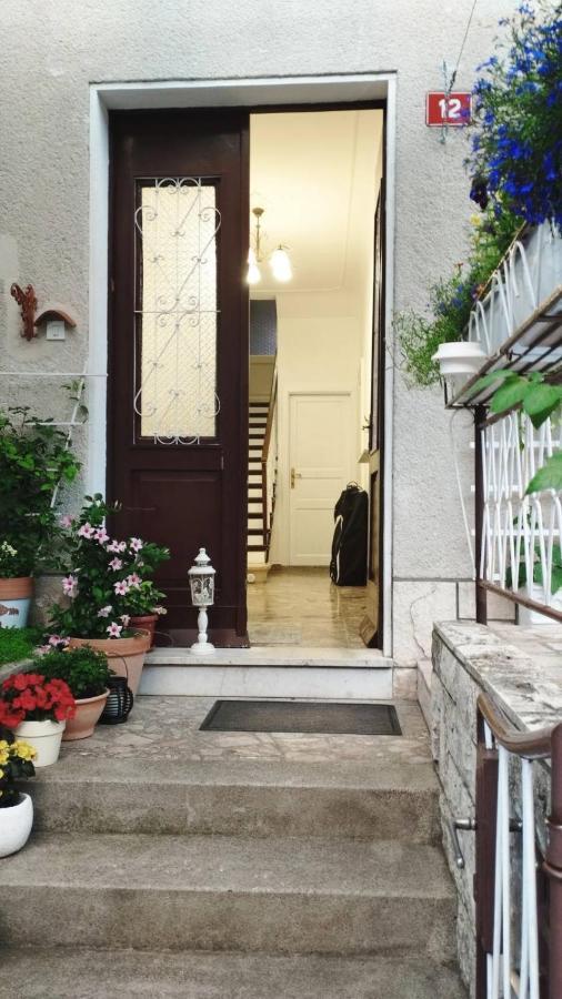 Guest House Izola Buitenkant foto